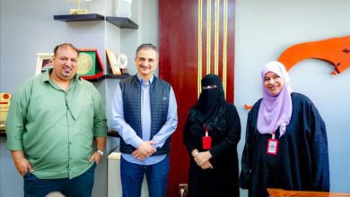 محافظ عدن يشيد بمشروع سوق النساء الشعبي كخطوة نحو تمكين المرأة اقتصاديا