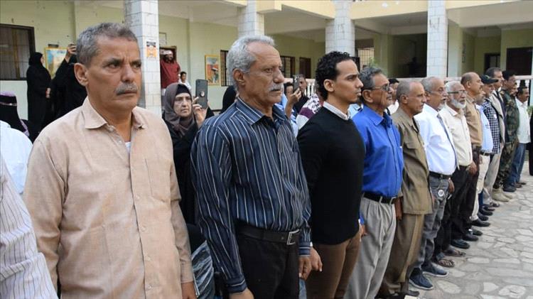 مدرسة حاتم عبدالله تقيم احتفالية بمناسبة الذكرى الـ58 لعيد الاستقلال في الشيخ عثمان بالعاصمة عدن