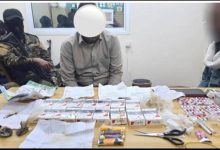 مكافحة المخدرات في عدن توجه ضربة موجعة لمروجي المخدرات وتطيح بأحد مروّجيها