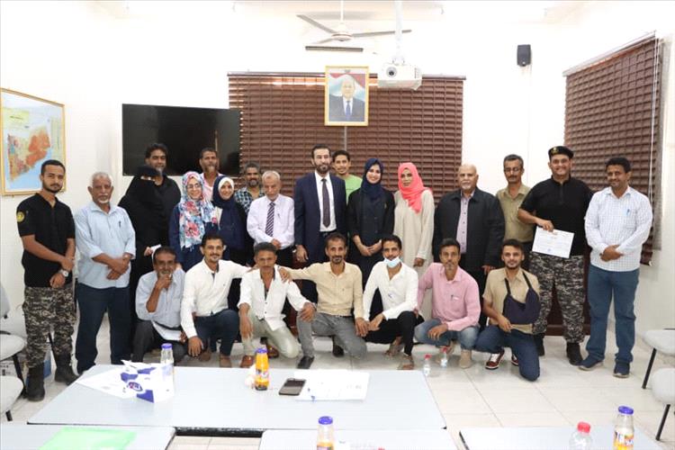 وزارة النفط والمعادن تختتم دورة تدريبية بمقر هيئة المساحة الجيولوجية حول الأمن والسلامة المهنية