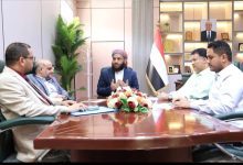 وزير الأوقاف والإرشاد يترأس اجتماع لجنة المناقصات والمزايدات ويشدد على منهجية الشفافية