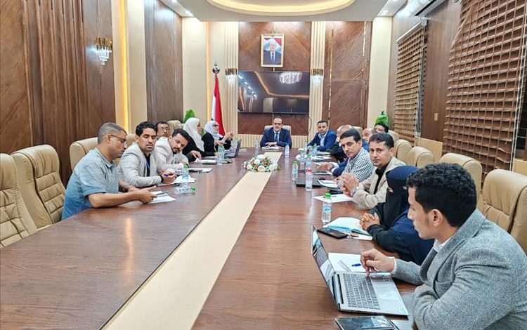 وزير الصحة يرأس اجتماع استثنائياً للجنة الحدث لمناقشة تداعيات فيروس ماربورغ وتعزيز الجاهزية الوطنية