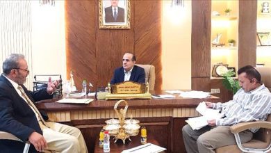 وزير الصحة يطلع على الأوضاع الصحية بمحافظة أبين من الدكتور محمد حسين القادري