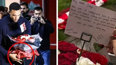 صور: أرنولد يترك رسالة مؤثرة لديوغو جوتا