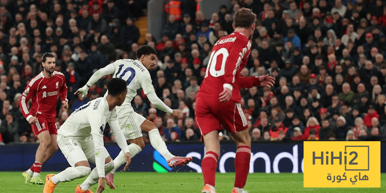 نوتينغهام يضرب ليفربول بالهدف الثالث