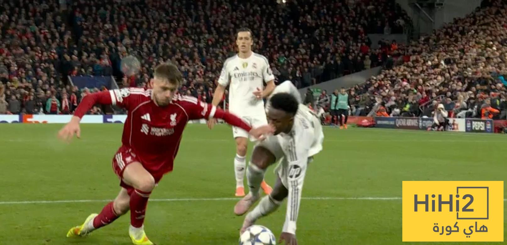 هل كان يستحق ريال مدريد ركلة جزاء في لقطة فينيسيوس ؟