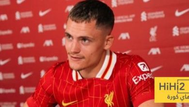 والد فلوريان فيرتز يكشف كيف اقنعه سلوت بالانضمام لـ ليفربول