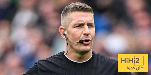 أرقام خاصة بحكم مباراة اليونايتد وبالاس