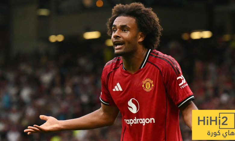 انتقاد لـ زيركزي بسبب مانشستر يونايتد  !