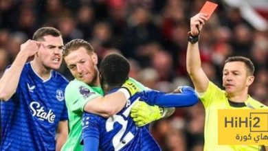 صورة.. مباراة مانشستر يونايتد وايفرتون تشهد اغرب حالة طرد في البريميرليغ