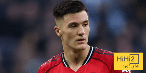 ما هي مدة غياب سيسكو عن اليونايتد ؟