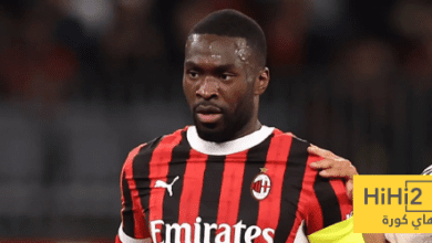ميلان يقترب من التجديد لتوموري
