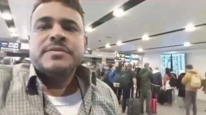 استغاثة من مطار إسطنبول.. معتقل يمني سابق يناشد وقف ترحيله إلى إيران