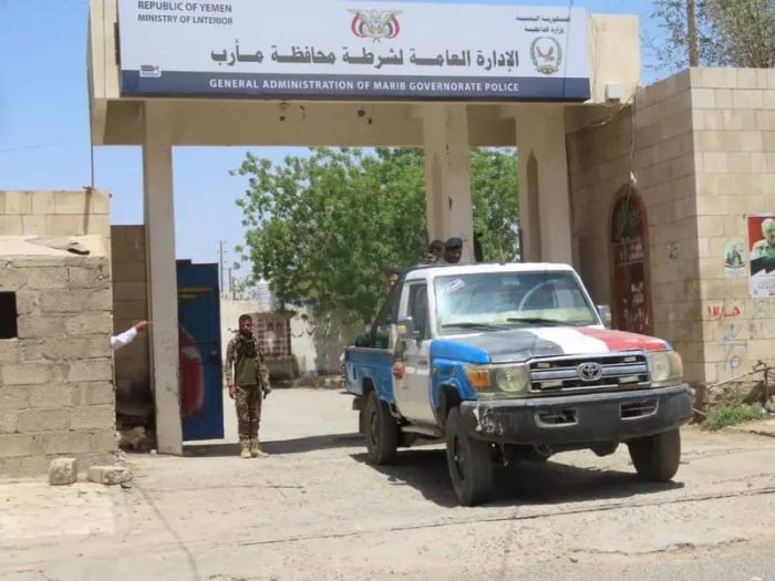 الأجهزة الأمنية بمأرب تضبط المتهمين باغتيال قائد عسكري