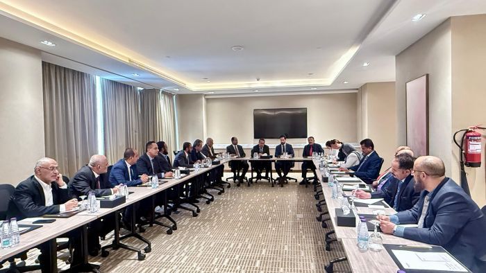 التكتل الوطني للأحزاب يؤكد خلال اجتماعه الدوري: استعادة الدولة "معركة لا تقبل المساومة"