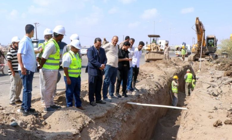 السعيدي وباخبيرة وناجي يطلعون على سير العمل في مشروع الخط الاستراتيجي للصرف الصحي بدار سعد