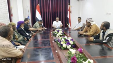 العامر يلتقي مشايخ وأعيان مقبنة ويطلق مشروع بئر ارتوازية يخدم أكثر من 10 آلاف نسمة