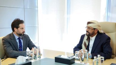 العرادة يبحث مع القائم بأعمال السفارة الأمريكية مستجدات الأوضاع في اليمن والمنطقة