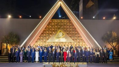 العليمي يشارك في افتتاح المتحف المصري الكبير بحضور دولي واسع