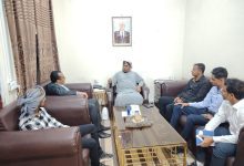 المحافظ الثقلي يشيد بجهود مركز سقطرى للبحوث والدراسات الاستراتيجية