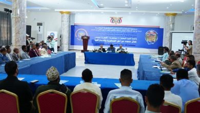 الندوة الفكرية في المخا تشدد على واحدية الثورة اليمنية ودور "2 ديسمبر" في حماية المشروع الجمهوري