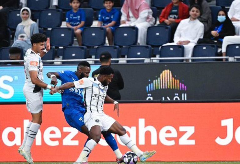 الهلال والشباب