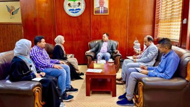 الوزير السقطري يبحث مع منظمة "يمن أيد" تدخلاتها في القطاع الزراعي