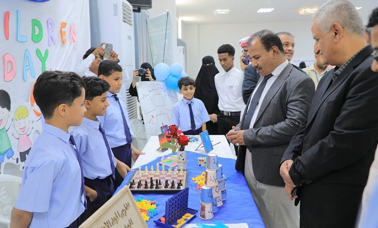 الوكيل العامري يدشن فعاليات اليوم العالمي للطفل بوادي حضرموت