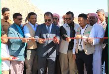 الوكيل العامري يفتتح مشروع مضخة مياه مركز حضرموت بشريوف بتمويل كويتي