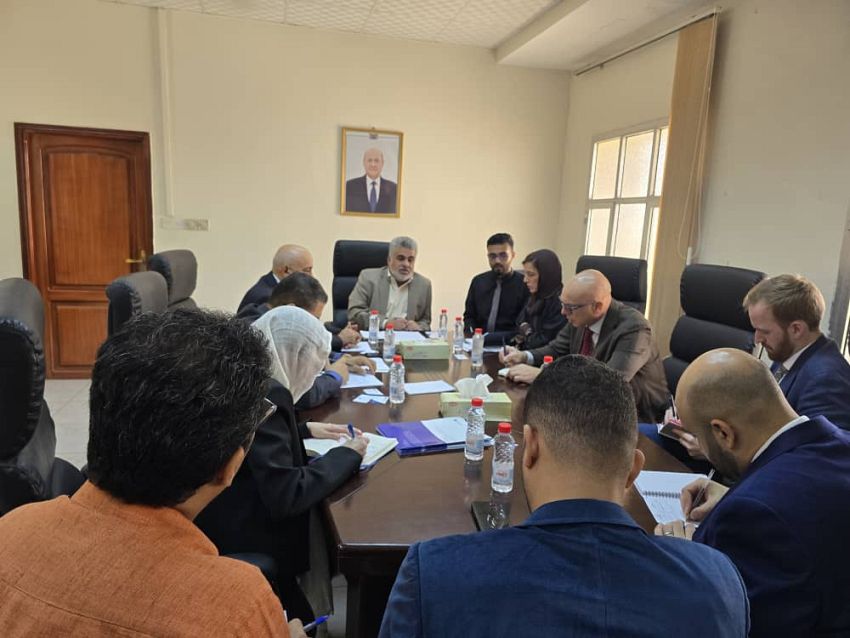 باصهيب يبحث مع الاتحاد الأوروبي ومنظمة (OECD) مشروع تعزيز الصمود الاقتصادي في اليمن
