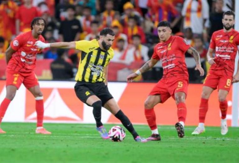 الأهلي والقادسية