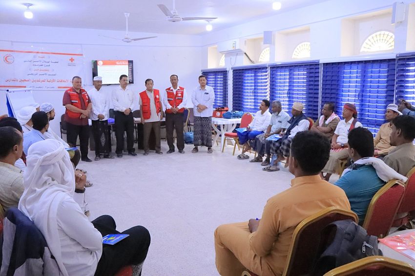 بدء دورتين تدريبيتين في الإسعافات الأولية بسيئون