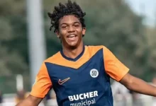 برشلونة ينافس أرسنال على موهبة فرنسية