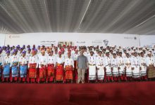 برعاية وحضور طارق صالح.. المخا تزف 500 عريس وعروس بدعم الهلال الأحمر الإماراتي والمقاومة الوطنية