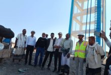 تعز.. مدير عام موزع يعلن بدء تنفيذ مشروع تأهيل الملعب الرياضي وفق خطة هندسية متكاملة