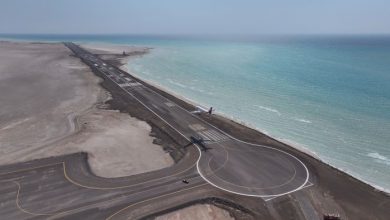 تفاعل واسع مع انطلاق أولى رحلات مطار المخا الدولي.. مشروع وطني يبعث الأمل ويكشف زيف الأصوات المحبطة