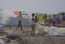 خلية الأعمال الإنسانية تقدم دعمًا طارئًا لأسر متضررة من حريق في الخوخة