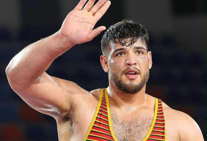 عبد اللطيف منيع