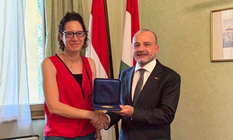 عبد المنعم الحسيني