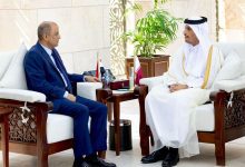 رئيس الوزراء يعقد جلسة مباحثات مع نظيره القطري