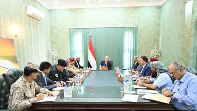 رئيس مجلس القيادة يرأس اجتماعا للجنة الامنية العليا