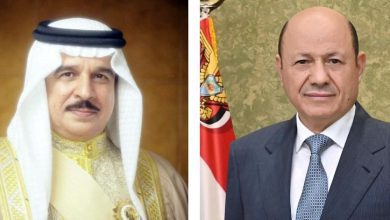 رئيس مجلس القيادة يعزي ملك البحرين