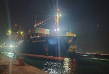 رسو الباخرة الثانية في رصيف المعلا بعدن