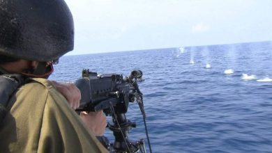 بحرية الاحتلال تعتقل خمسة صيادين من بحر غزة