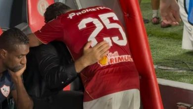 زيزو يواسي أحمد عبد الرؤوف بعد السوبر المصري