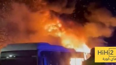 صور .. حريق ضخم في أحد حافلات جماهير برشلونة قبل مواجهة كلوب بروج