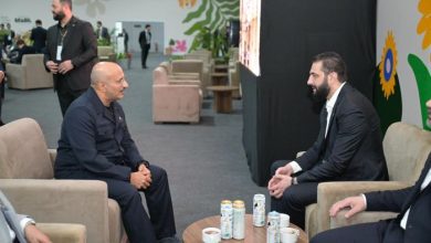 طارق صالح يلتقي الرئيس السوري على هامش قمة المناخ