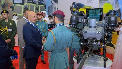 عضو مجلس القيادة طارق صالح يزور على معرض دبي للطيران 2025