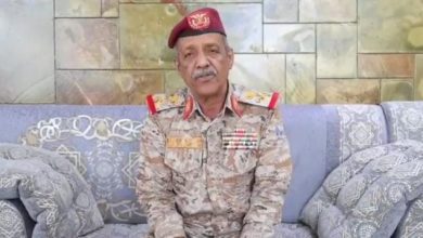 قائد "العسكرية الثانية" يحذّر من اعتداءات مسلّحي بن حبريش ويؤكد الحزم في حماية منشآت حضرموت