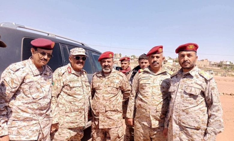 قائد المنطقة العسكرية الرابعة يتفقد اللواء ٨٣ في مريس